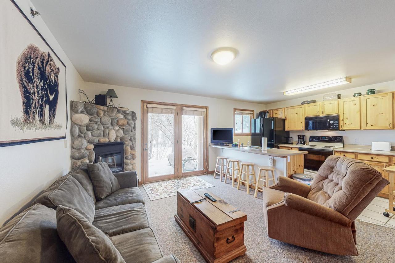 Riverview Condos Grand Lake Room photo